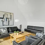 2 Bedroom Cozy In Romo Tatil Evi