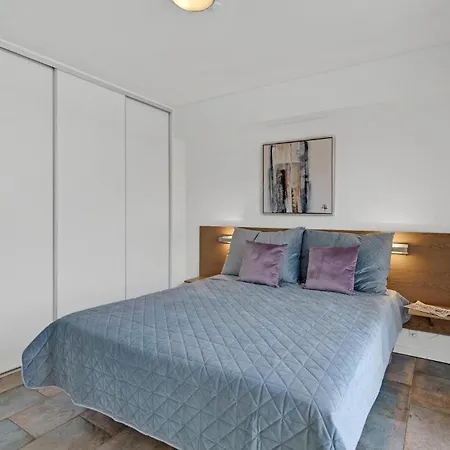 2 Bedroom Cozy In Romo
